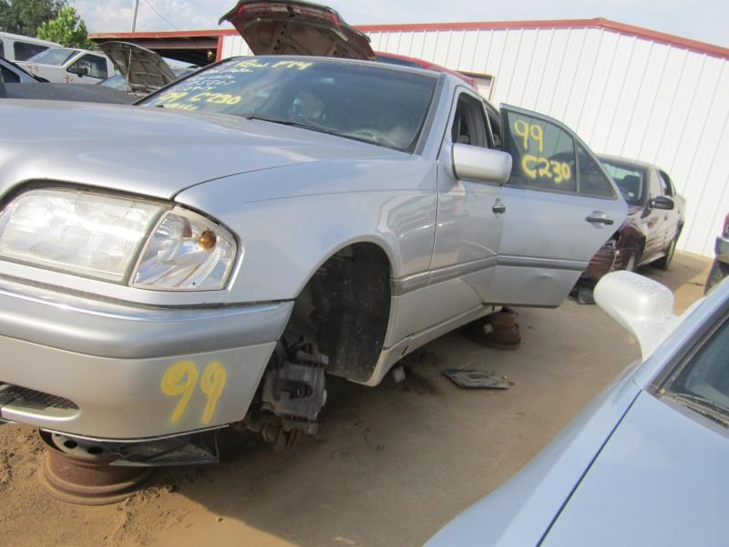 https://f005.backblazeb2.com/file/img-partshotlines-com/Inventory/OK19/Vehicle/7116_03.jpg