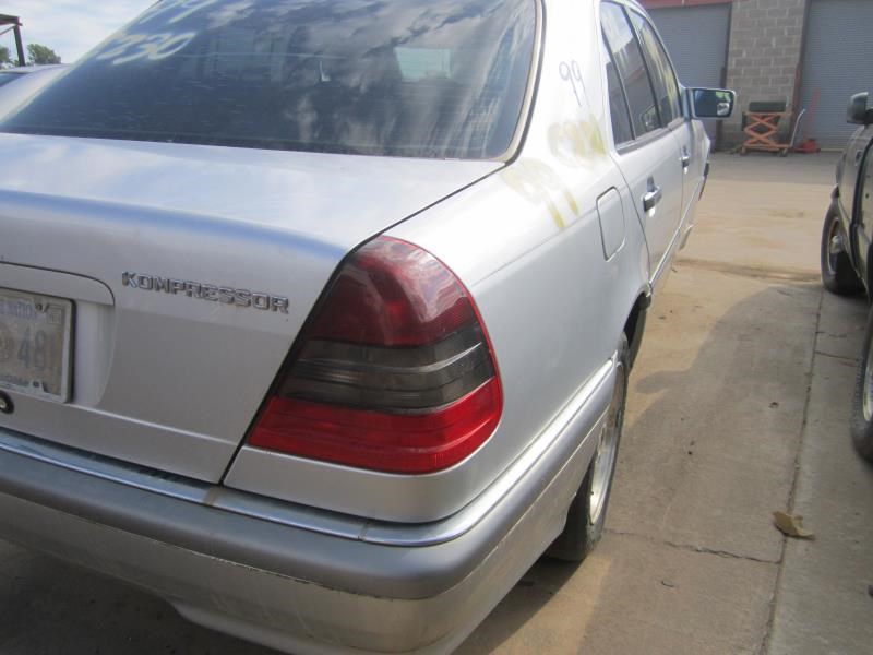 https://f005.backblazeb2.com/file/img-partshotlines-com/Inventory/OK19/Vehicle/7116_06.jpg