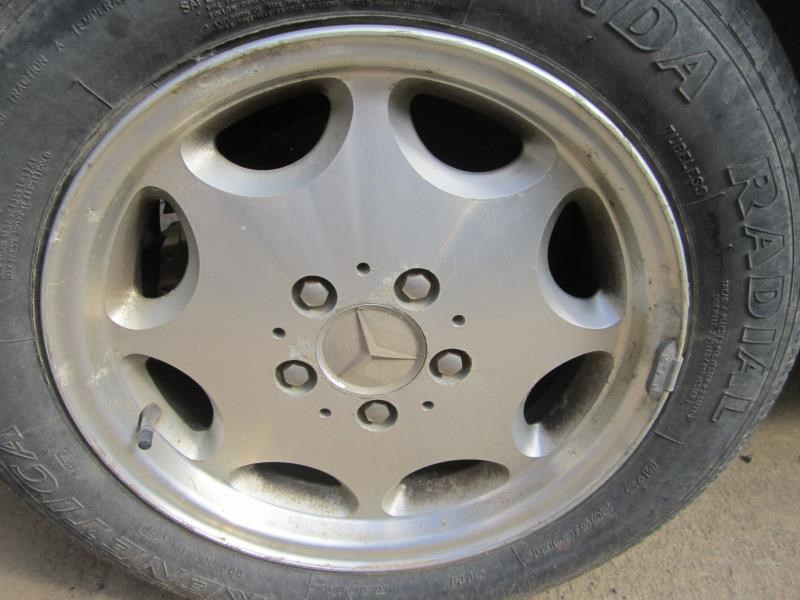 https://f005.backblazeb2.com/file/img-partshotlines-com/Inventory/OK19/Vehicle/7116_08.jpg