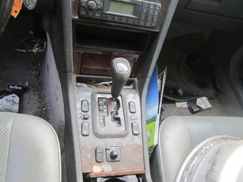 https://f005.backblazeb2.com/file/img-partshotlines-com/Inventory/OK19/Vehicle/7116_12.jpg