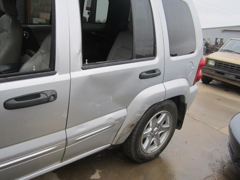 https://f005.backblazeb2.com/file/img-partshotlines-com/Inventory/OK19/Vehicle/7713_03.jpg