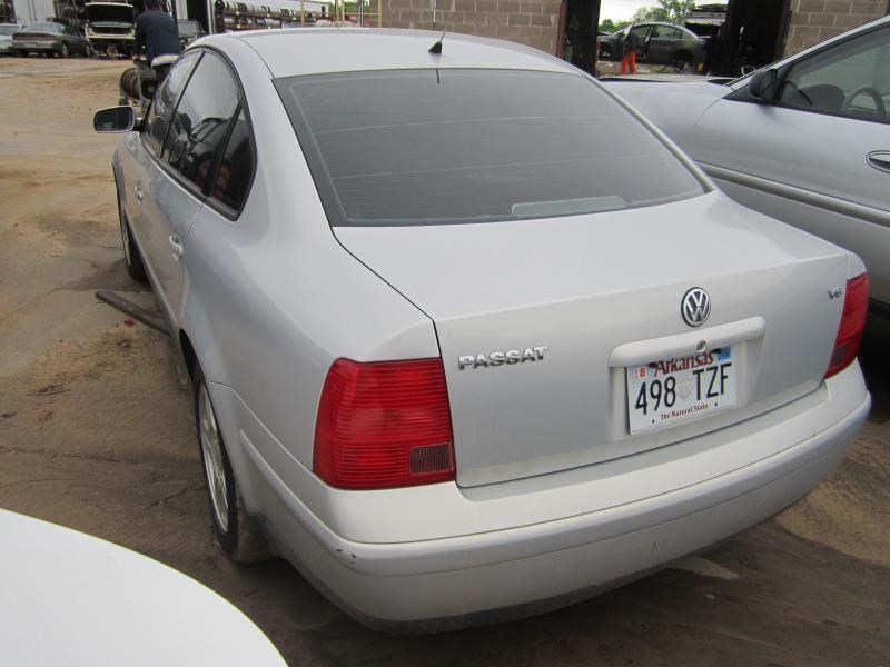https://f005.backblazeb2.com/file/img-partshotlines-com/Inventory/OK19/Vehicle/8471_04.jpg