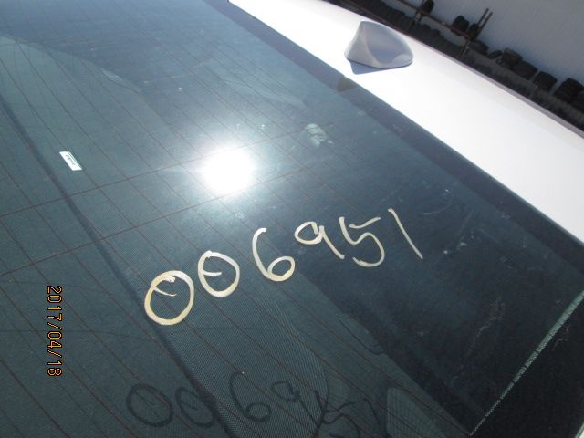 https://f005.backblazeb2.com/file/img-partshotlines-com/Inventory/OK45/Vehicle/19718_09.jpg