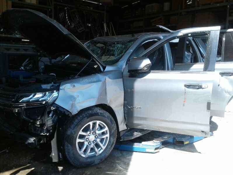 https://f005.backblazeb2.com/file/img-partshotlines-com/Inventory/OK45/Vehicle/32478_04.jpg