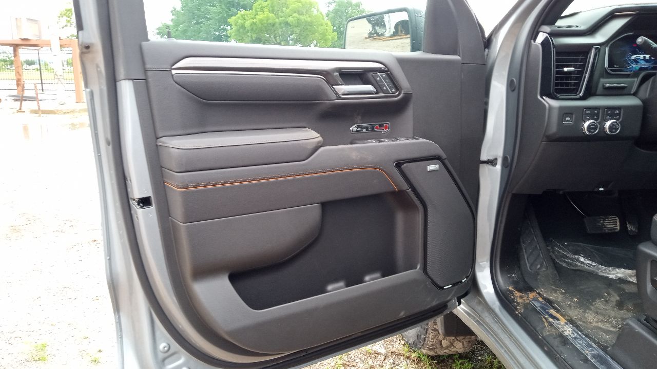 https://f005.backblazeb2.com/file/img-partshotlines-com/Inventory/OK45/Vehicle/34410_03.jpg