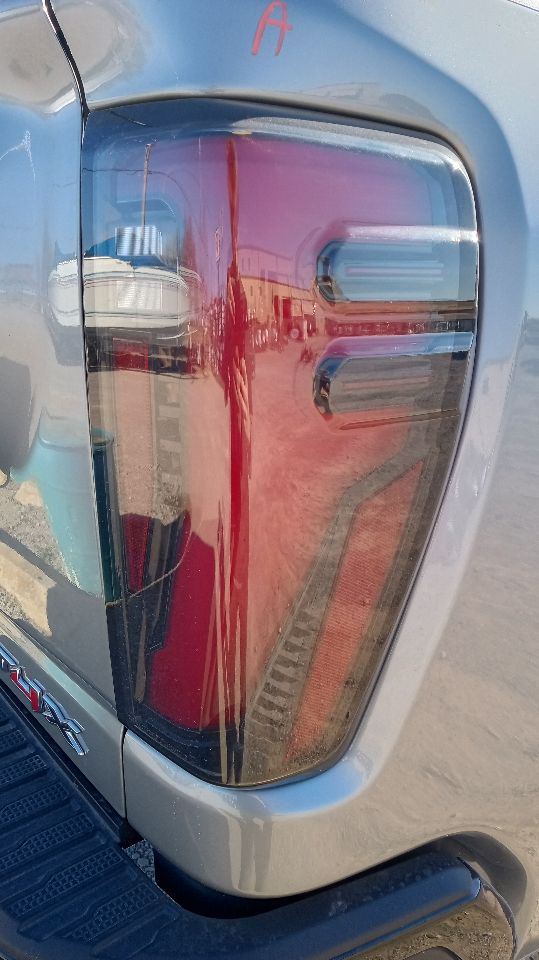 https://f005.backblazeb2.com/file/img-partshotlines-com/Inventory/OK45/Vehicle/36547_10.jpg