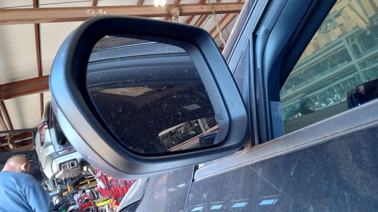 Vehicle/37031_07.jpg