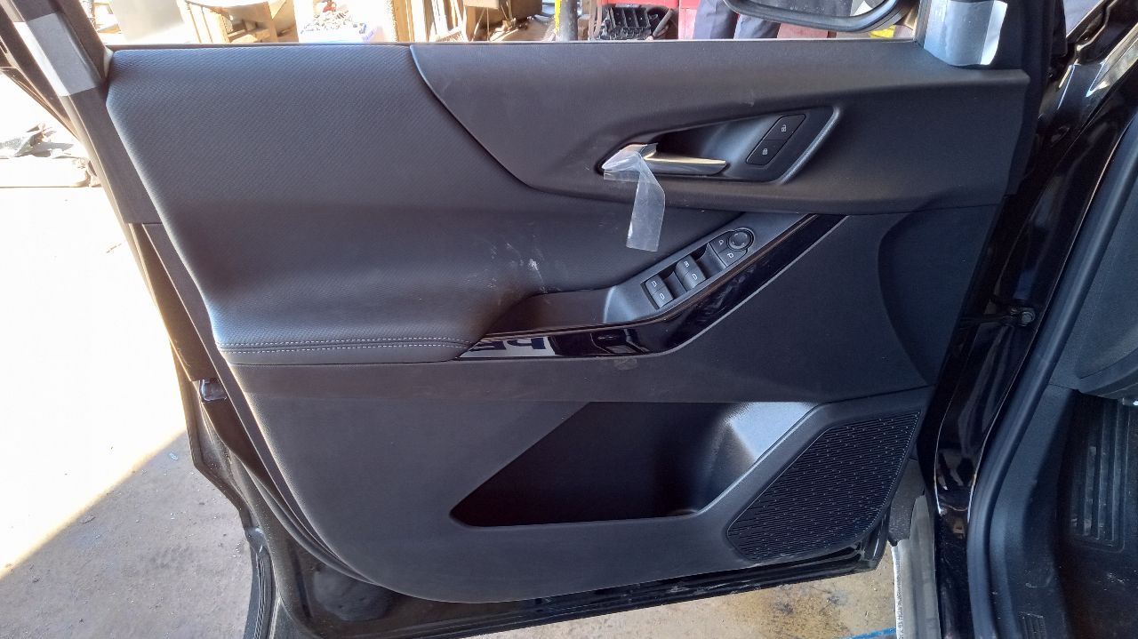 Vehicle/37031_11.jpg