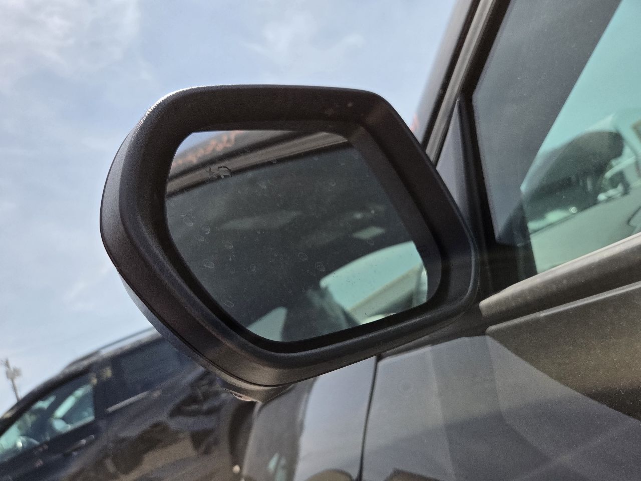 Vehicle/37313_07.jpg