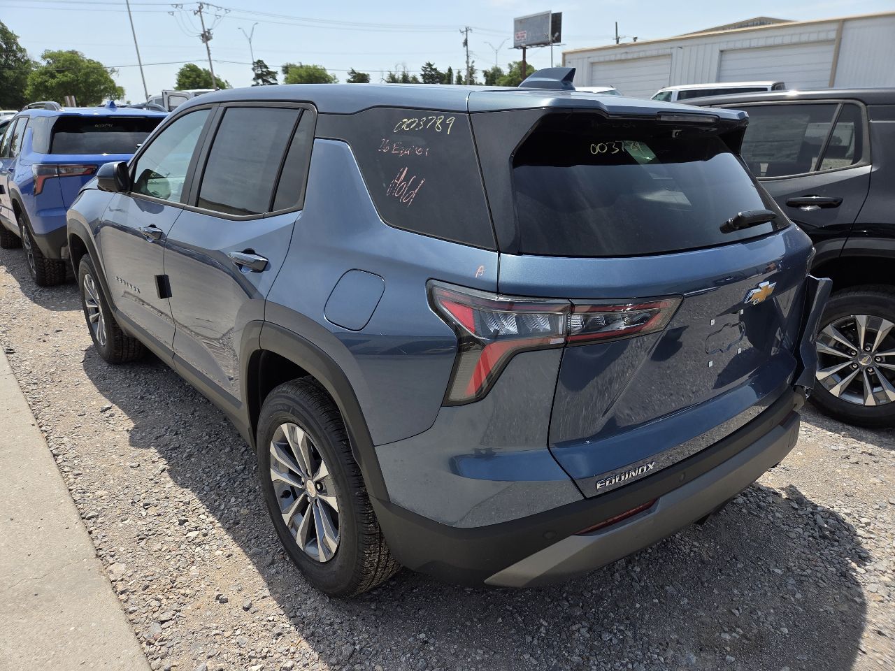 Vehicle/37317_10.jpg