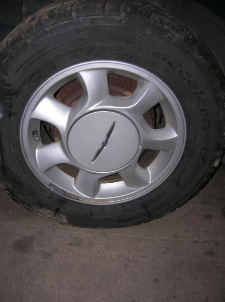 https://f005.backblazeb2.com/file/img-partshotlines-com/Inventory/OK54/Vehicle/14297_06.jpg