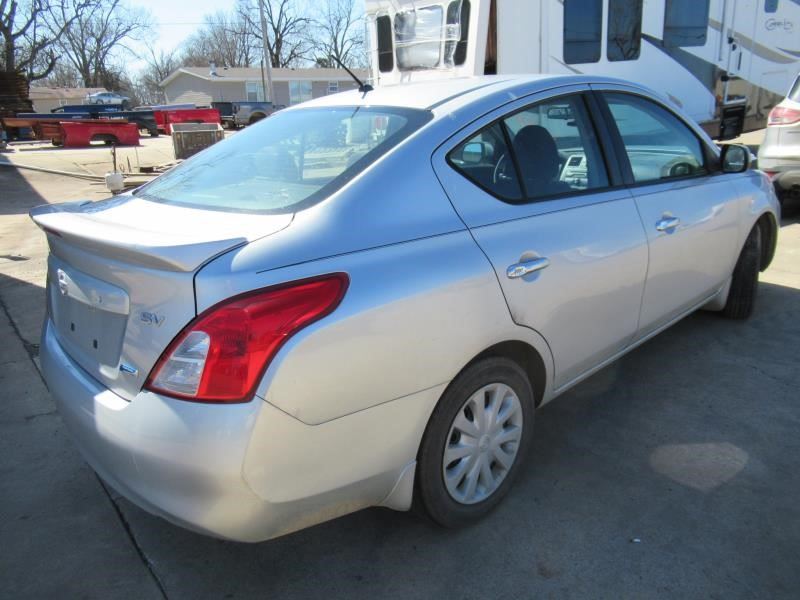 https://f005.backblazeb2.com/file/img-partshotlines-com/Inventory/OK54/Vehicle/28842_05.jpg