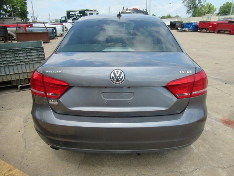 https://f005.backblazeb2.com/file/img-partshotlines-com/Inventory/OK54/Vehicle/31097_06.jpg