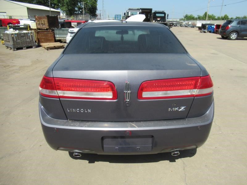 https://f005.backblazeb2.com/file/img-partshotlines-com/Inventory/OK54/Vehicle/31404_06.jpg