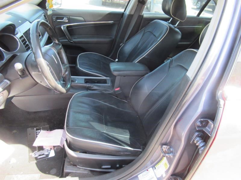 https://f005.backblazeb2.com/file/img-partshotlines-com/Inventory/OK54/Vehicle/31404_10.jpg