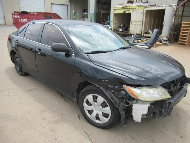 https://f005.backblazeb2.com/file/img-partshotlines-com/Inventory/OK54/Vehicle/31430_03.jpg