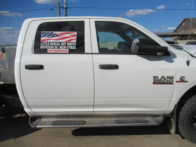 https://f005.backblazeb2.com/file/img-partshotlines-com/Inventory/OK54/Vehicle/31835_04.jpg