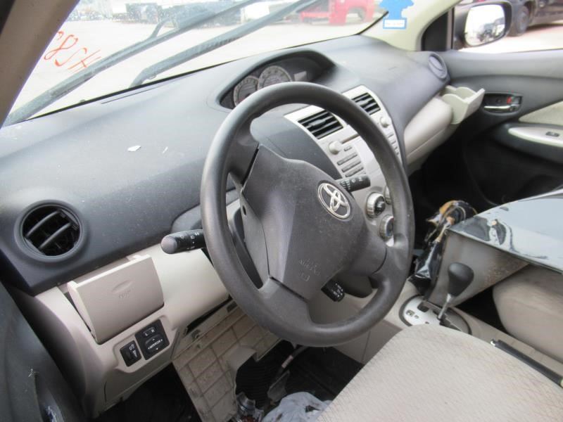 https://f005.backblazeb2.com/file/img-partshotlines-com/Inventory/OK54/Vehicle/32048_09.jpg
