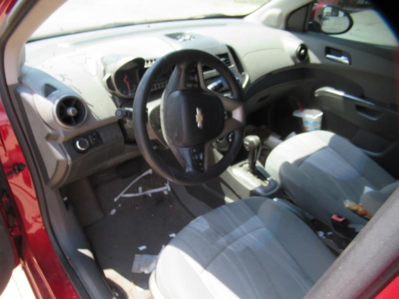 https://f005.backblazeb2.com/file/img-partshotlines-com/Inventory/OK54/Vehicle/33165_09.jpg