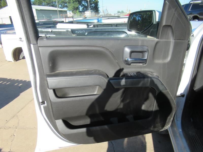 Vehicle/33321_10.jpg
