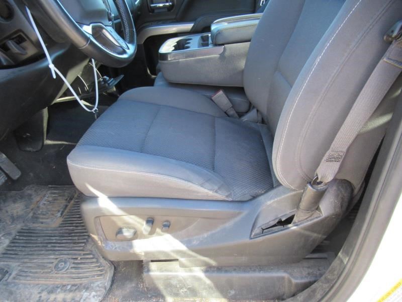 Vehicle/33321_12.jpg