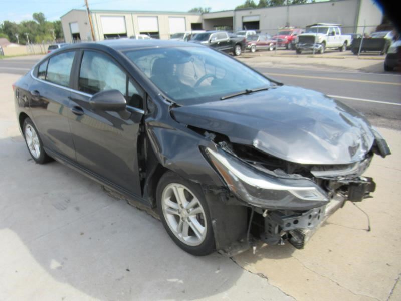https://f005.backblazeb2.com/file/img-partshotlines-com/Inventory/OK54/Vehicle/33656_03.jpg