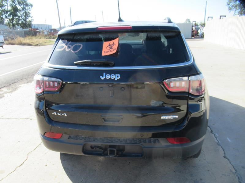 https://f005.backblazeb2.com/file/img-partshotlines-com/Inventory/OK54/Vehicle/33838_06.jpg
