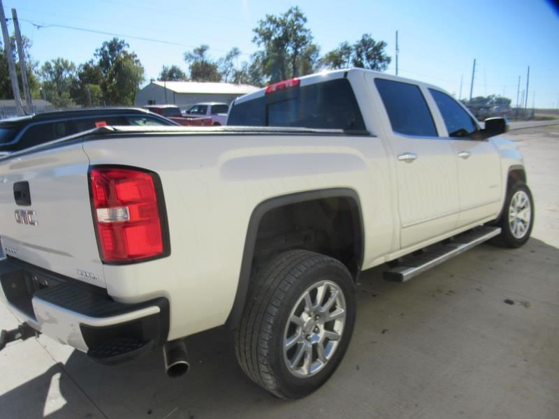 Vehicle/33840_05.jpg