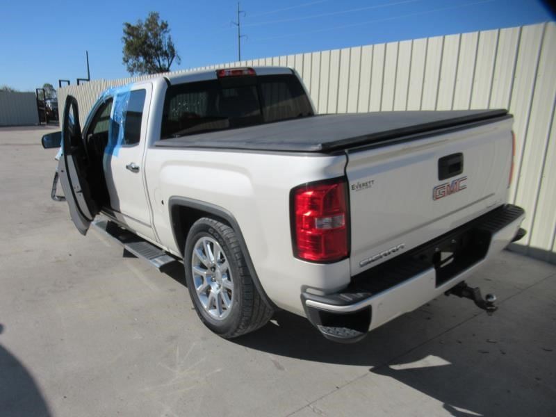Vehicle/33840_07.jpg