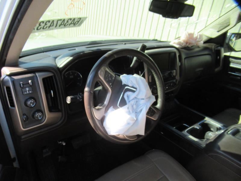 Vehicle/33840_09.jpg