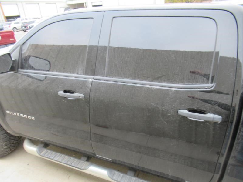 Vehicle/33923_08.jpg