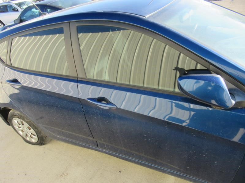 https://f005.backblazeb2.com/file/img-partshotlines-com/Inventory/OK54/Vehicle/34237_04.jpg