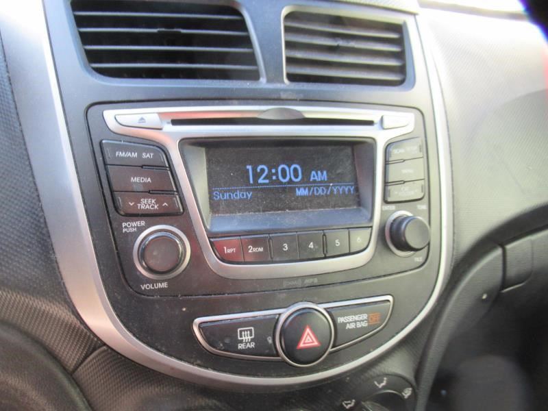 https://f005.backblazeb2.com/file/img-partshotlines-com/Inventory/OK54/Vehicle/34237_12.jpg