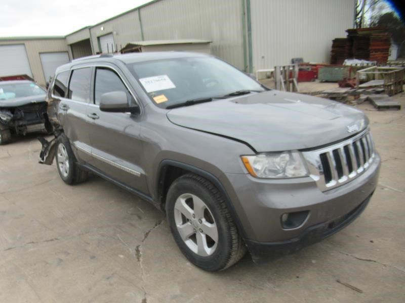https://f005.backblazeb2.com/file/img-partshotlines-com/Inventory/OK54/Vehicle/34307_03.jpg
