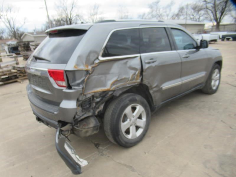 https://f005.backblazeb2.com/file/img-partshotlines-com/Inventory/OK54/Vehicle/34307_05.jpg