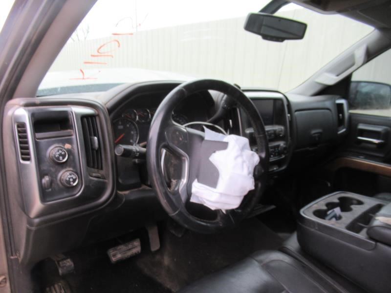 Vehicle/34757_10.jpg