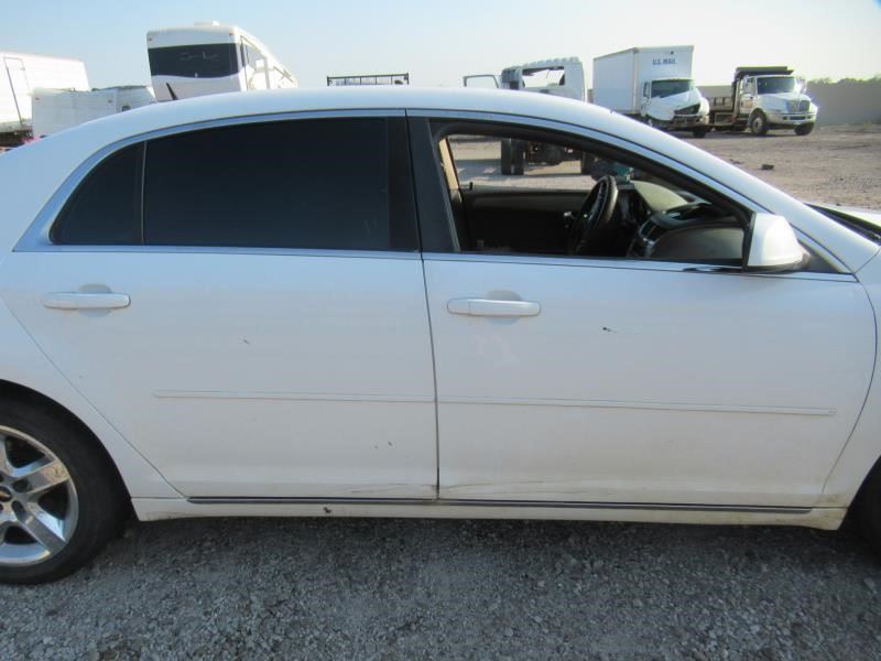 https://f005.backblazeb2.com/file/img-partshotlines-com/Inventory/OK54/Vehicle/35169_04.jpg