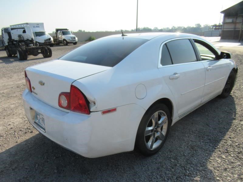 https://f005.backblazeb2.com/file/img-partshotlines-com/Inventory/OK54/Vehicle/35169_05.jpg