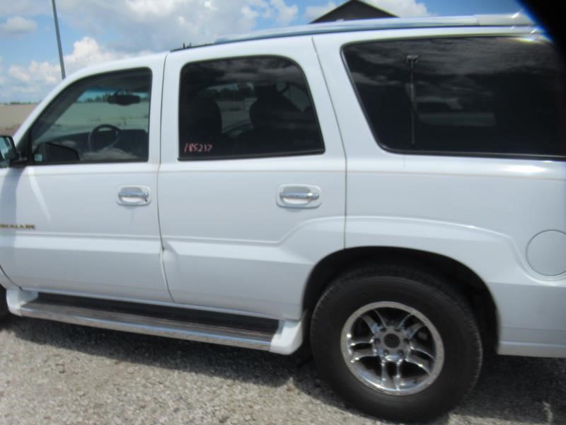 https://f005.backblazeb2.com/file/img-partshotlines-com/Inventory/OK54/Vehicle/35289_08.jpg