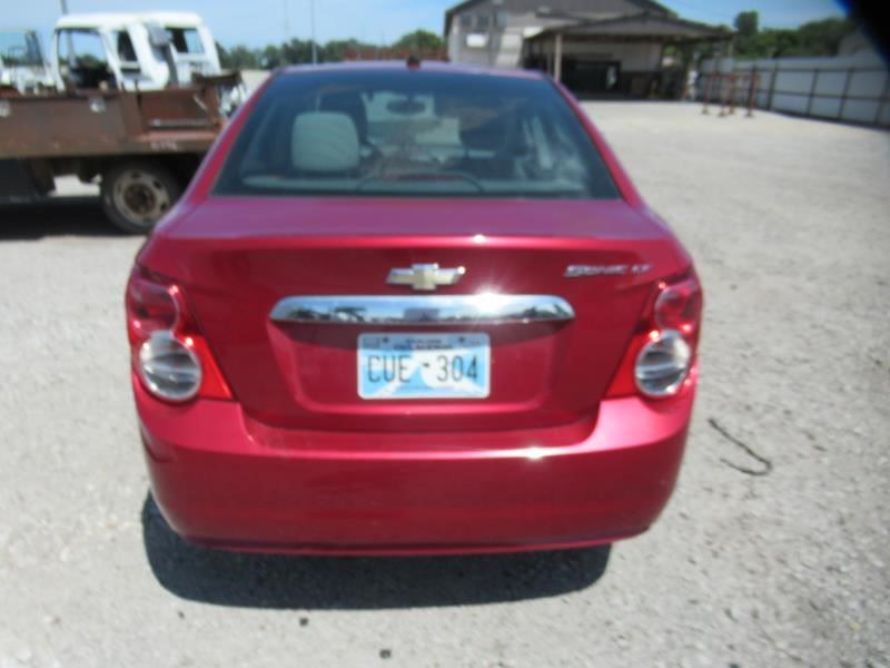 https://f005.backblazeb2.com/file/img-partshotlines-com/Inventory/OK54/Vehicle/35317_06.jpg