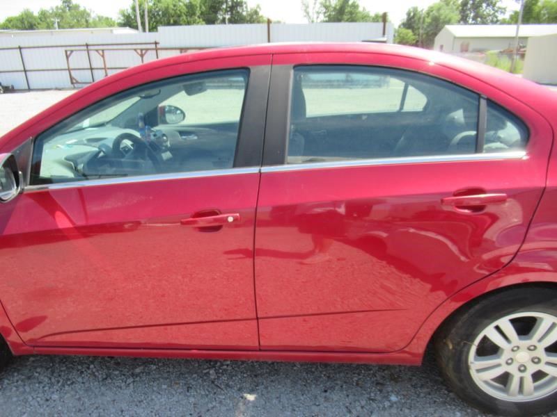 https://f005.backblazeb2.com/file/img-partshotlines-com/Inventory/OK54/Vehicle/35317_08.jpg