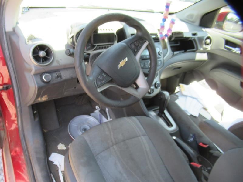 https://f005.backblazeb2.com/file/img-partshotlines-com/Inventory/OK54/Vehicle/35317_09.jpg