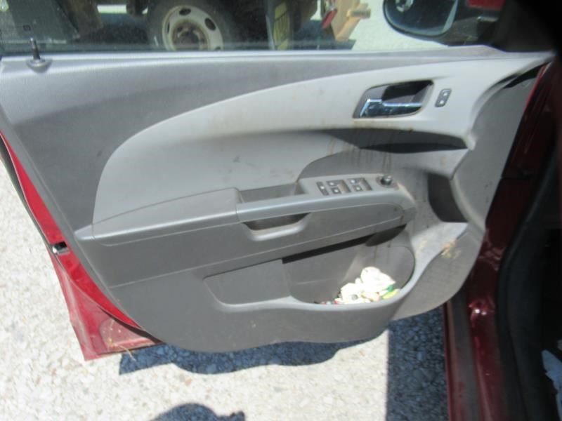 https://f005.backblazeb2.com/file/img-partshotlines-com/Inventory/OK54/Vehicle/35317_10.jpg