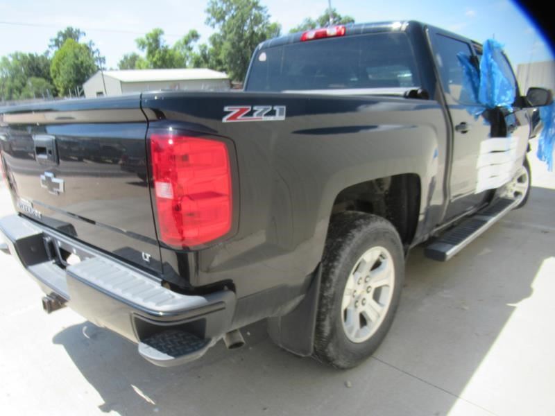 Vehicle/35364_06.jpg