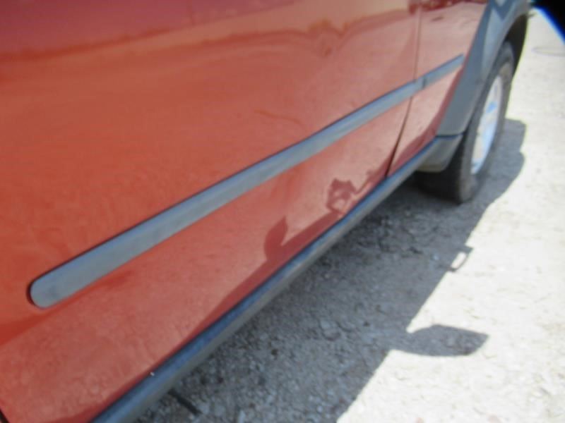 https://f005.backblazeb2.com/file/img-partshotlines-com/Inventory/OK54/Vehicle/35517_11.jpg