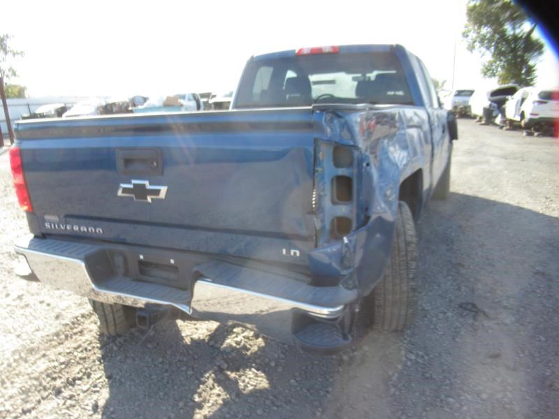 Vehicle/35927_07.jpg