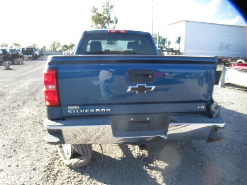 Vehicle/35927_08.jpg