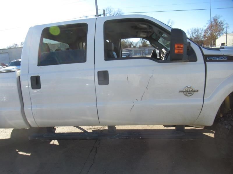 https://f005.backblazeb2.com/file/img-partshotlines-com/Inventory/OK54/Vehicle/36238_05.jpg