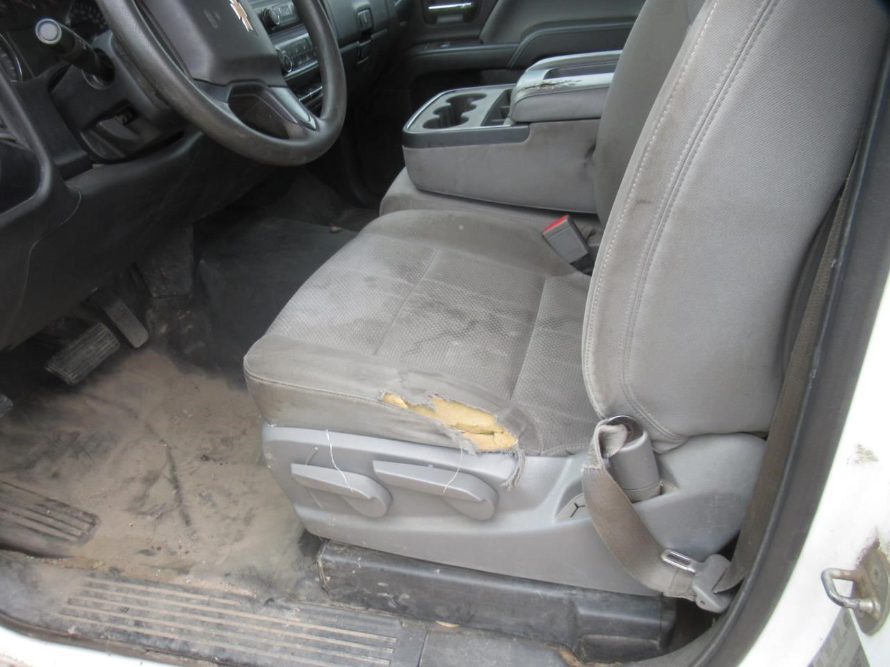 Vehicle/36440_12.jpg