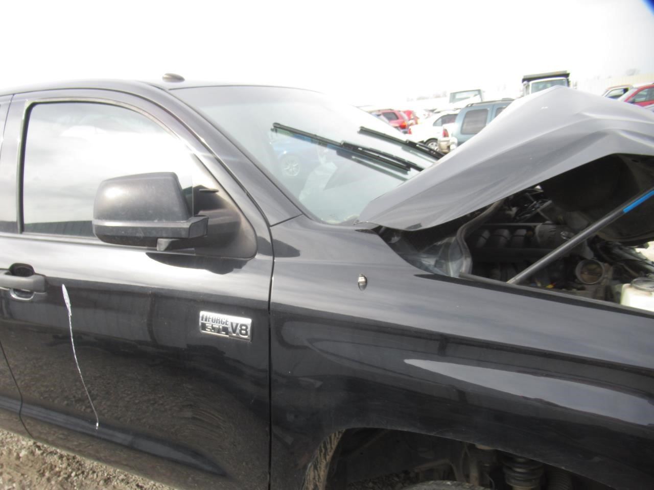 https://f005.backblazeb2.com/file/img-partshotlines-com/Inventory/OK54/Vehicle/36622_03.jpg